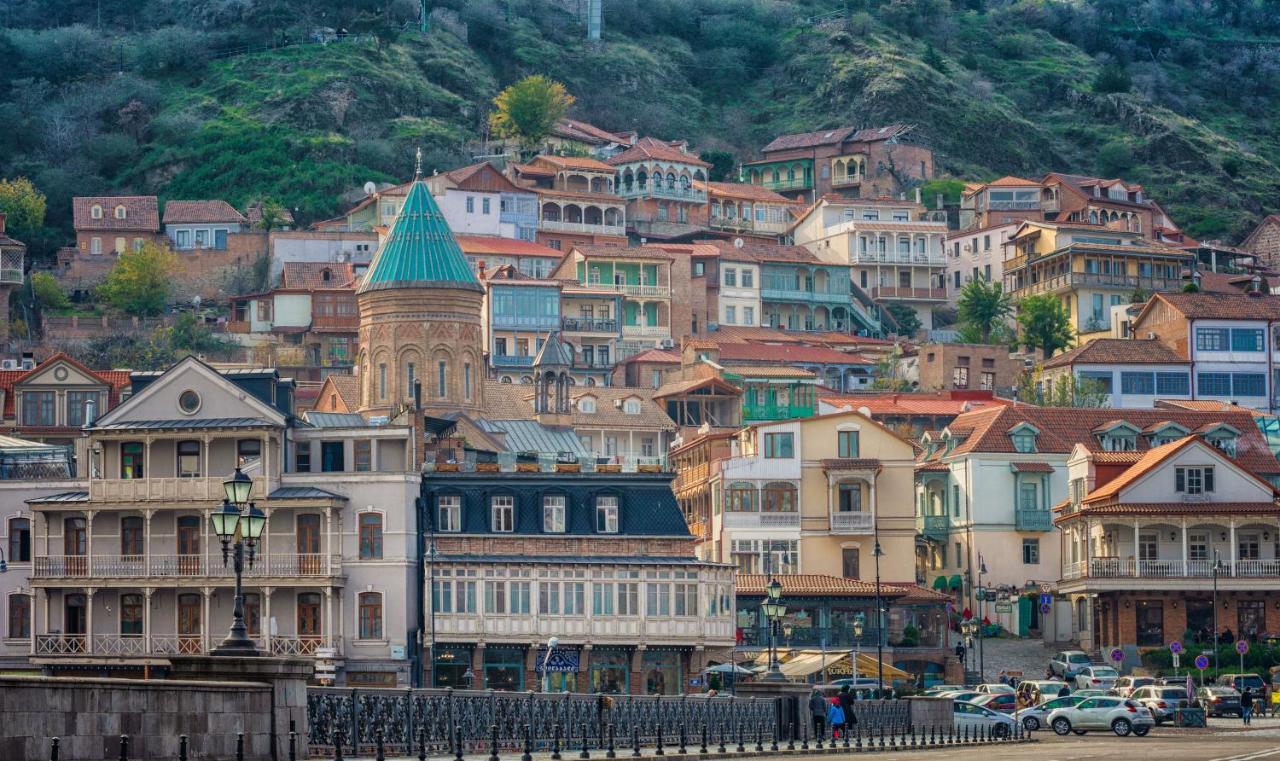 Hotel Elesa Tbilisi Eksteriør billede