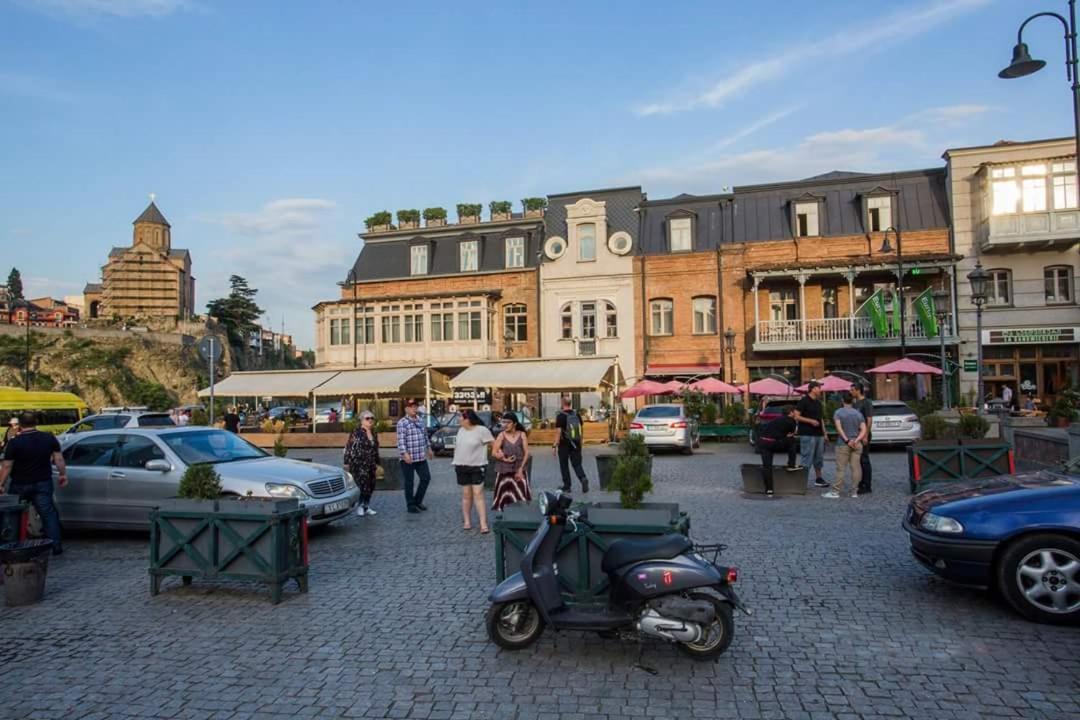Hotel Elesa Tbilisi Eksteriør billede