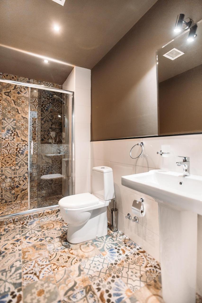 Hotel Elesa Tbilisi Eksteriør billede